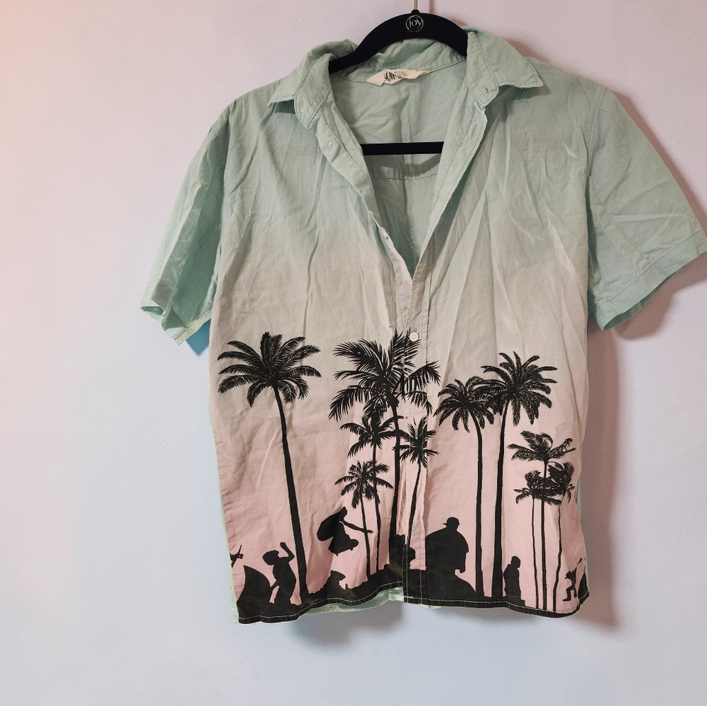 Men's Casual Palm Tree Print Shirt - Picture 2 of 5